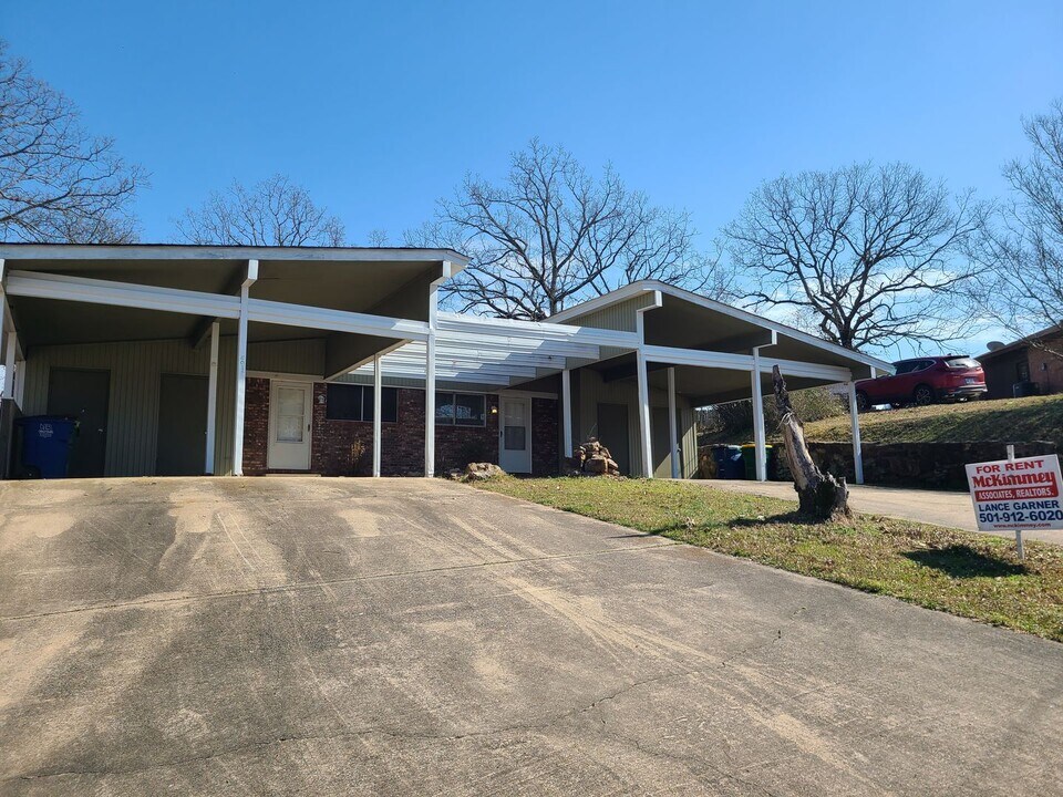 5012 Tonka Trail in North Little Rock, AR - Building Photo