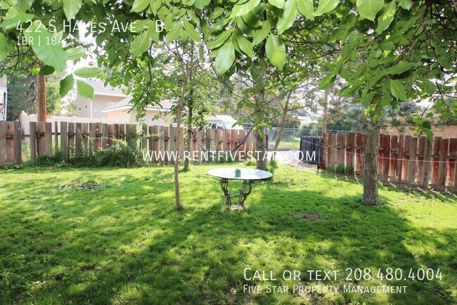 422 S Hayes Ave in Pocatello, ID - Building Photo - Building Photo
