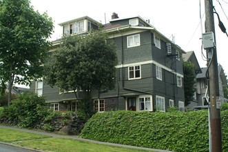 5204 18th Ave NE in Seattle, WA - Building Photo - Other