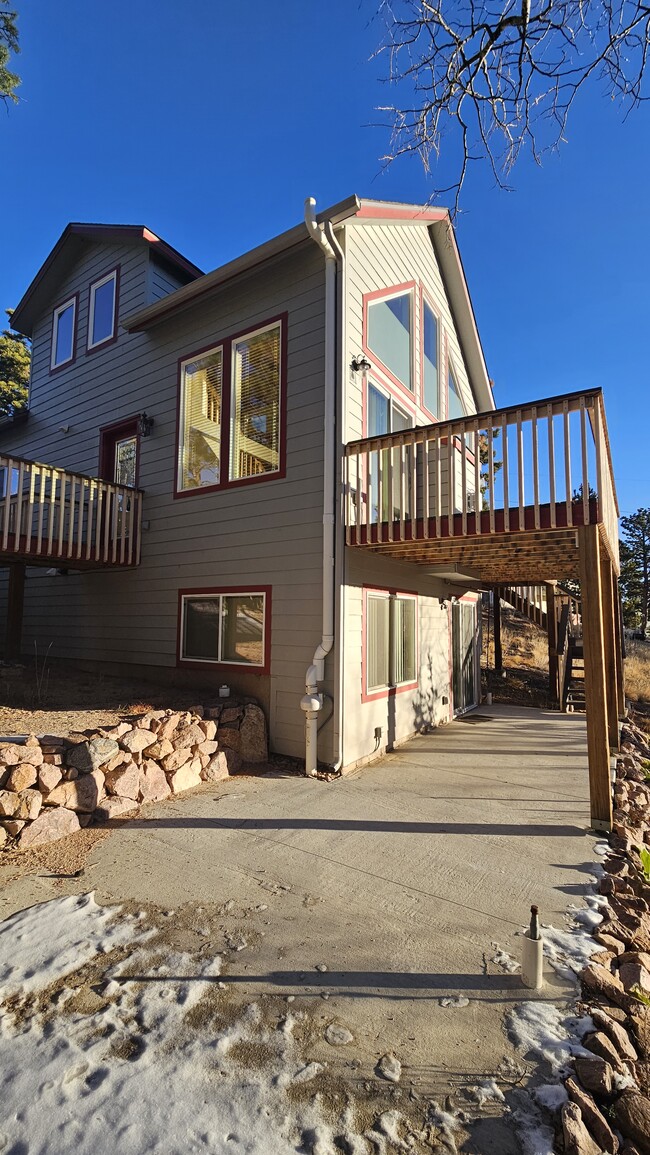 130 Potlatch Trail in Woodland Park, CO - Building Photo - Building Photo