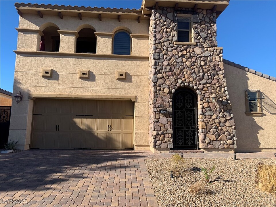 1091 Via St Lucia Pl in Henderson, NV - Building Photo