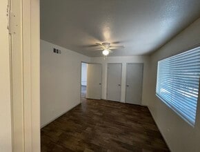 49448 Road 427 in Oakhurst, CA - Building Photo - Building Photo