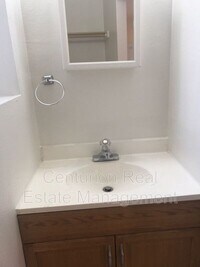 1133 Salem Ave photo'