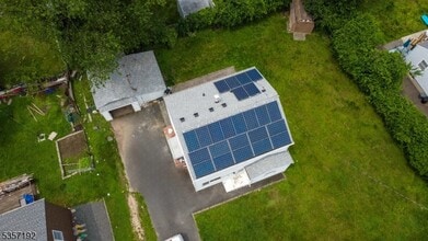137 Centerton Dr in Parsippany Troy Hills, NJ - Building Photo - Building Photo
