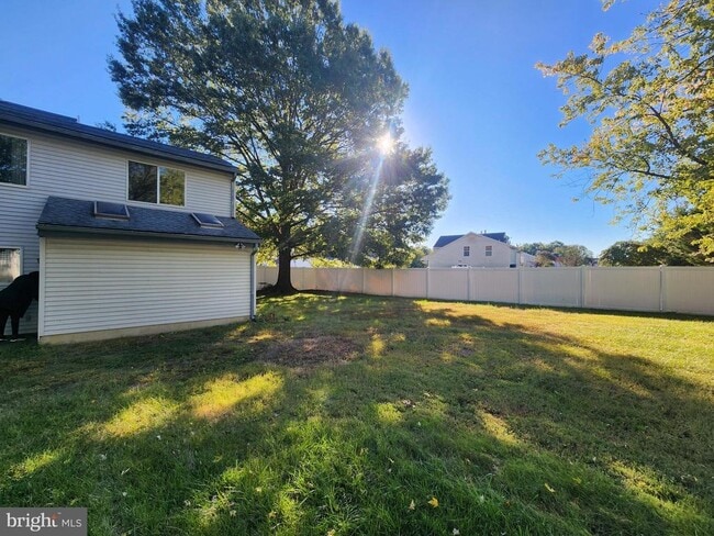 property at 152 Wedgefield Dr