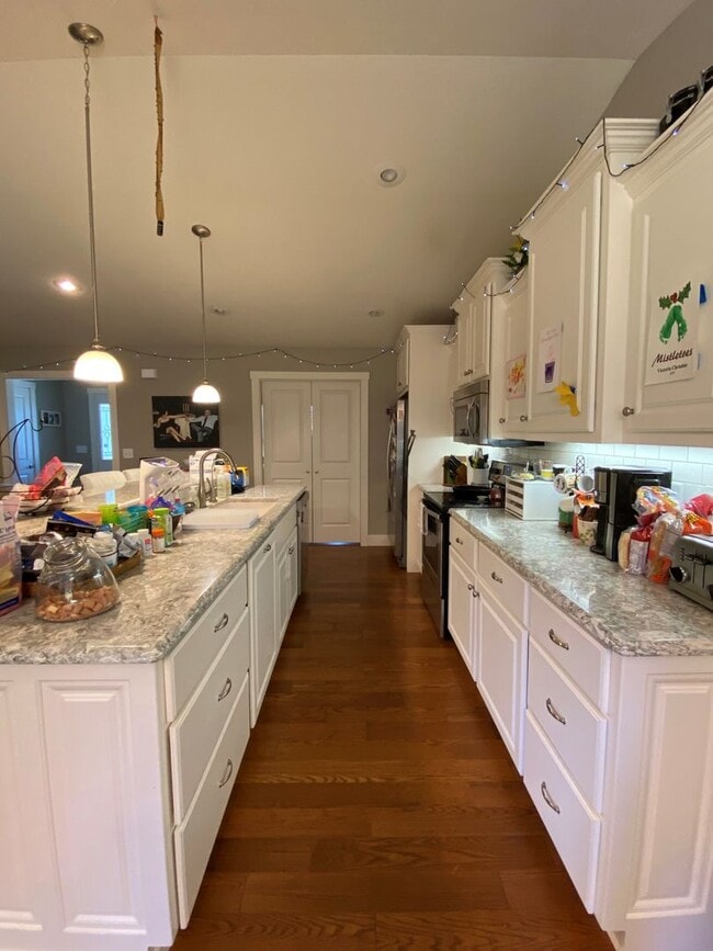 205 Highland Grove Dr in Manhattan, KS - Building Photo - Building Photo