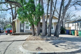2904 Pearl St, Unit B in Austin, TX - Building Photo - Building Photo