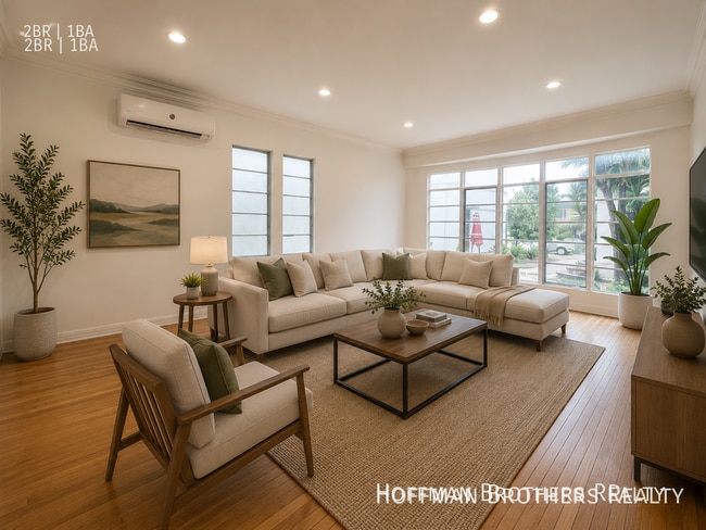 1207 S La Cienega Blvd