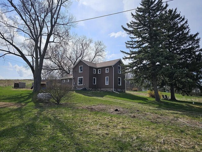 property at 1046 E Hinchman Rd