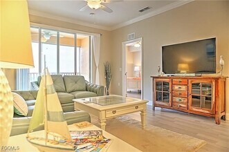 8270 Pathfinder Loop, Unit 844 in Ft. Myers, FL - Building Photo - Building Photo