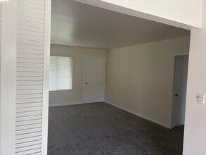 1227 Giovanni St in Antioch, CA - Building Photo - Building Photo