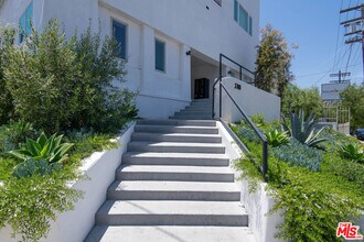 3700 W Sunset Blvd in Los Angeles, CA - Building Photo - Building Photo