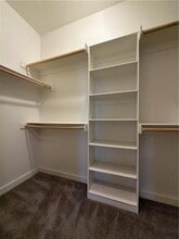 1672 N Izard Ln in Fayetteville, AR - Building Photo - Building Photo