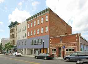 403 Main St in Poughkeepsie, NY - Building Photo