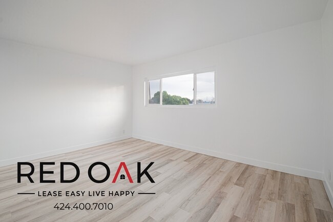 property at 15741 Blaine Ave