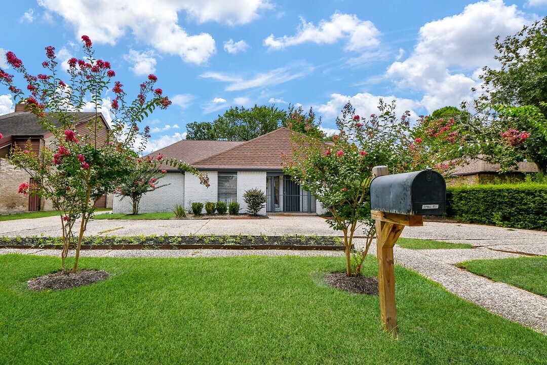 11906 Pepperdine Ln in Houston, TX - Building Photo