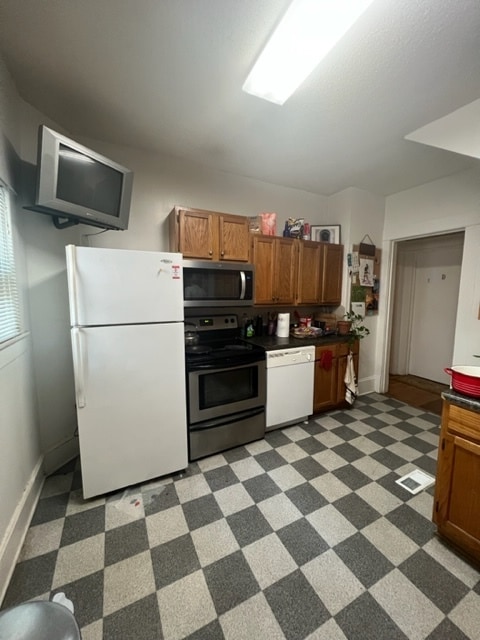 1218 W Market St, Unit 1218-C in Greensboro, NC - Foto de edificio - Building Photo