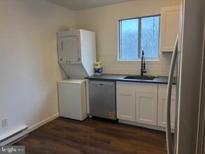 26 Park Ave in Chalfont, PA - Foto de edificio - Building Photo