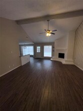 4934 Pine Cliff Dr in Houston, TX - Building Photo - Building Photo