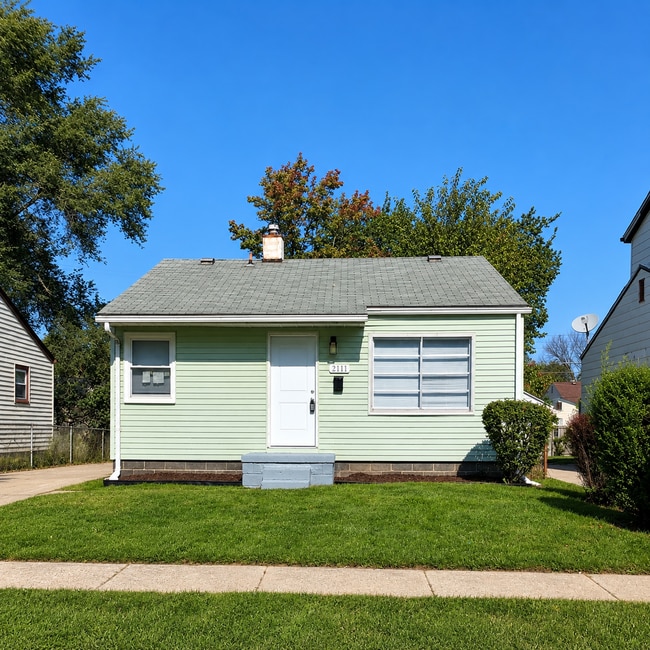 property at 2111 Otis Ave