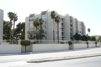 Casablanca in Las Vegas, NV - Building Photo - Building Photo