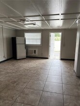 14854 17th St in Dade City, FL - Building Photo - Building Photo