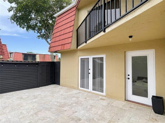 8328 Trent Ct in Boca Raton, FL - Building Photo - Building Photo