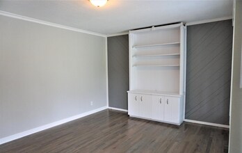 1120 Albany Rd in Knoxville, TN - Building Photo - Building Photo
