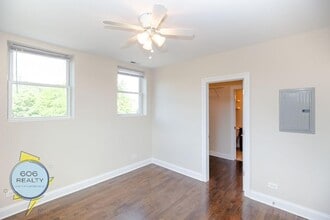 649 W Deming Pl in Chicago, IL - Foto de edificio - Building Photo