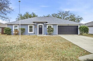 38 Bud Field Dr in Palm Coast, FL - Building Photo