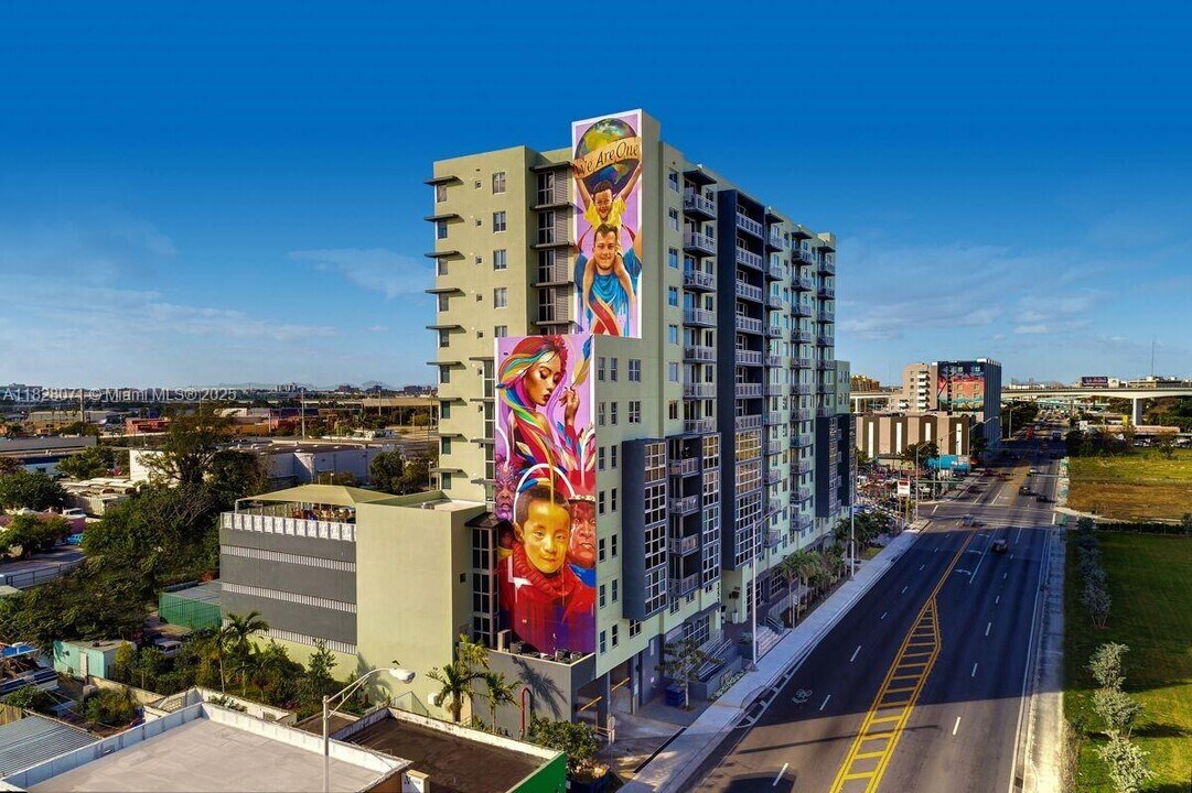 3530 NW 36th St in Miami, FL - Building Photo