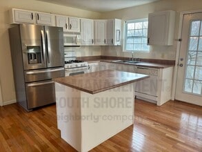 601 Mary Dr in Westville, IN - Building Photo - Building Photo