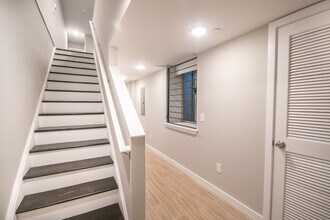 1605 W Oxford St in Philadelphia, PA - Building Photo - Building Photo