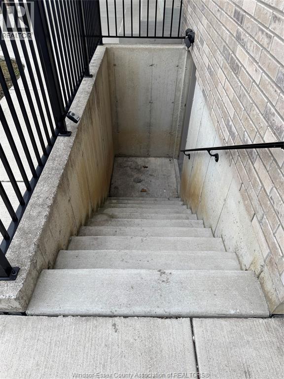 1383 Helsinki Ct in Windsor, ON - Building Photo - Building Photo