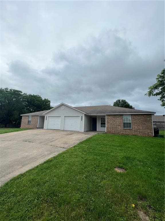 property at 1374 N Chickadee Ave