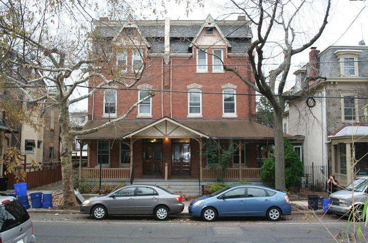 3718 Spring Garden St in Philadelphia, PA - Building Photo