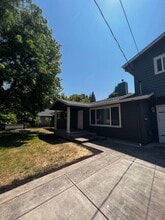 1370 Brickley Rd in Eugene, OR - Building Photo - Building Photo