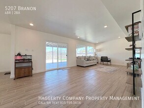 5207 Branon St in El Paso, TX - Building Photo - Building Photo