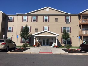 Morgan Square Senior Apartments in Clay, NY - Building Photo - Building Photo