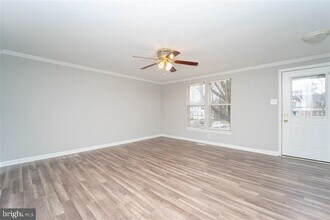 9428 Orbitan Ct in Parkville, MD - Building Photo - Building Photo