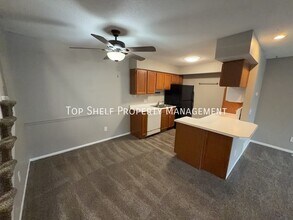 1122 SE Mill Pond Ct in Ankeny, IA - Building Photo - Building Photo