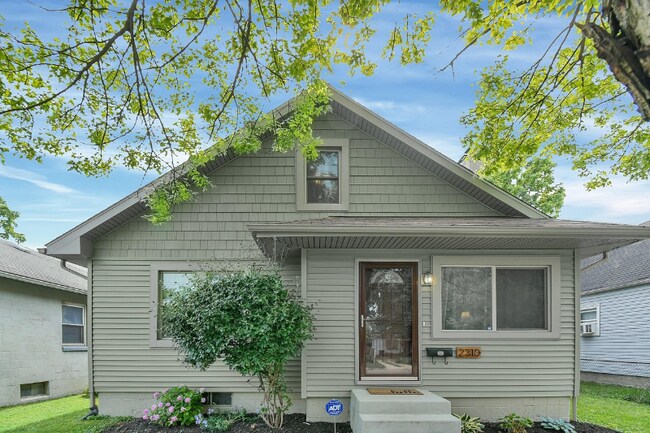 2310 Hiawatha Park Dr in Columbus, OH - Building Photo - Building Photo