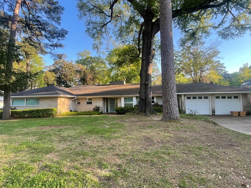 441 Monrovia St in Shreveport, LA - Building Photo