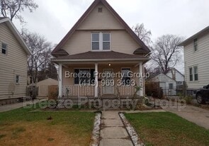 1508 Albert St in Toledo, OH - Building Photo