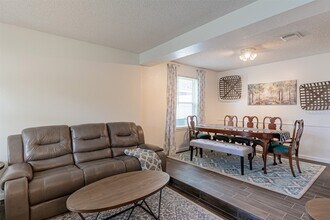 12123 Monticeto Ln in Meadows Place, TX - Building Photo - Building Photo