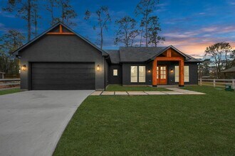 23855 Creek Wood Dr in Spring, TX - Building Photo - Building Photo