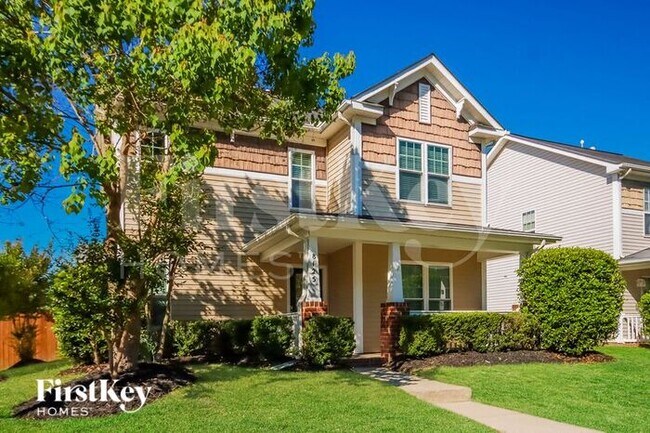 8125 Rolling Meadows Ln in Huntersville, NC - Foto de edificio - Building Photo