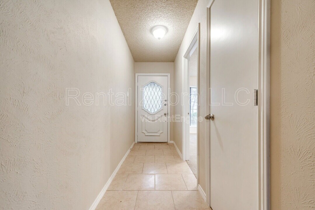 4806 Stage Line Dr in Arlington, TX - Building Photo