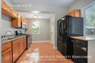 531 Fuller Ave SE in Grand Rapids, MI - Building Photo - Building Photo