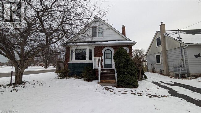 125 Auburn Ave in Hamilton, ON - Building Photo - Building Photo